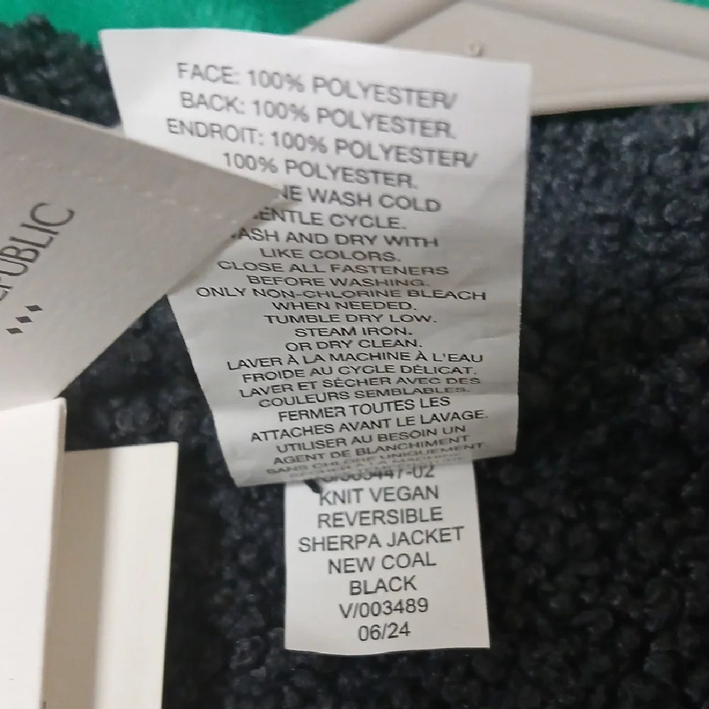 Banana Republic Charcoal Textured Jacket - Picture 9 of 9